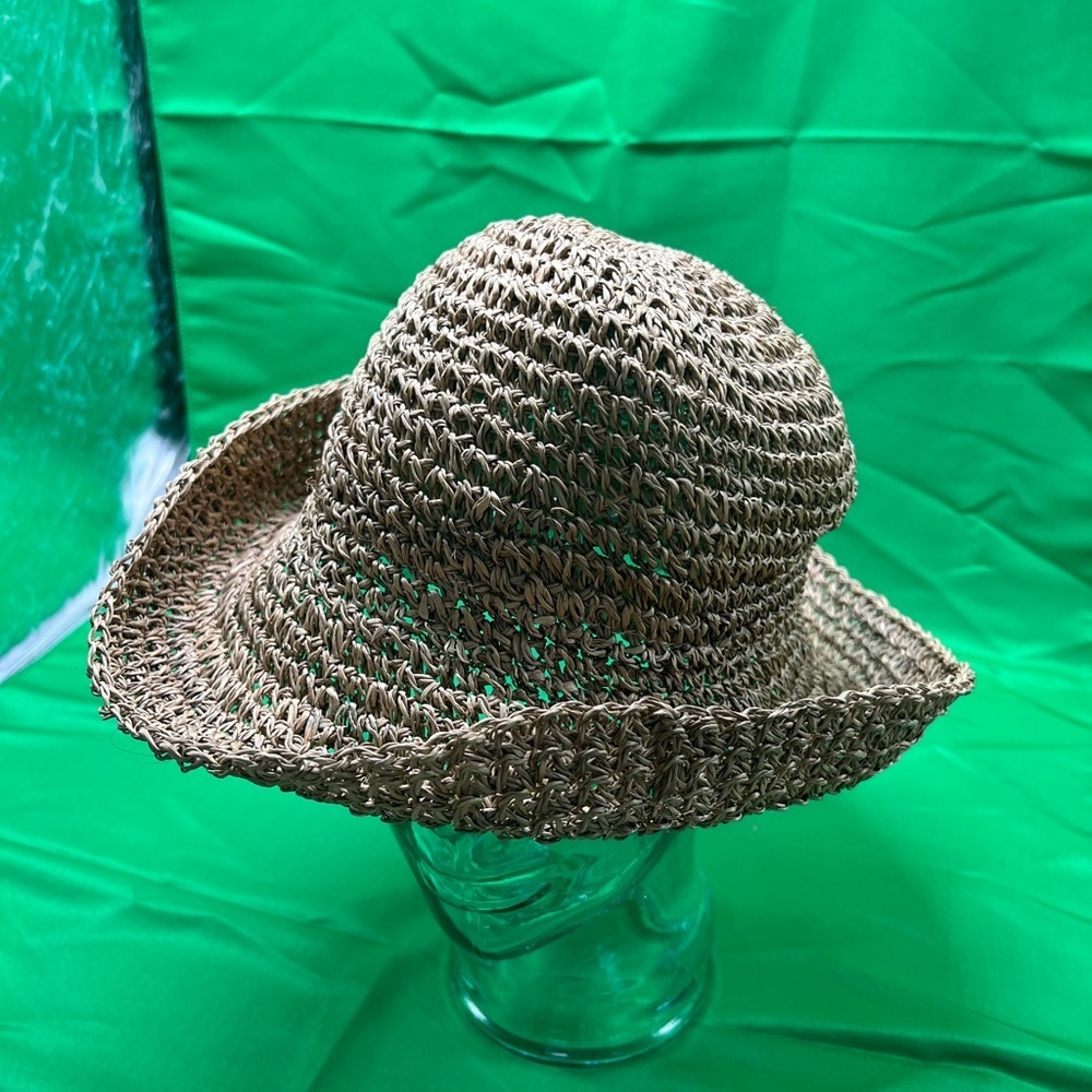 Chico's Natural Tan Woven Hat